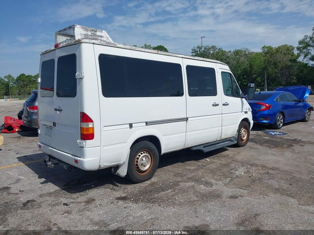 WD0PD644965912471 2006 DODGE SPRINTER VAN 2500 photo no. 4