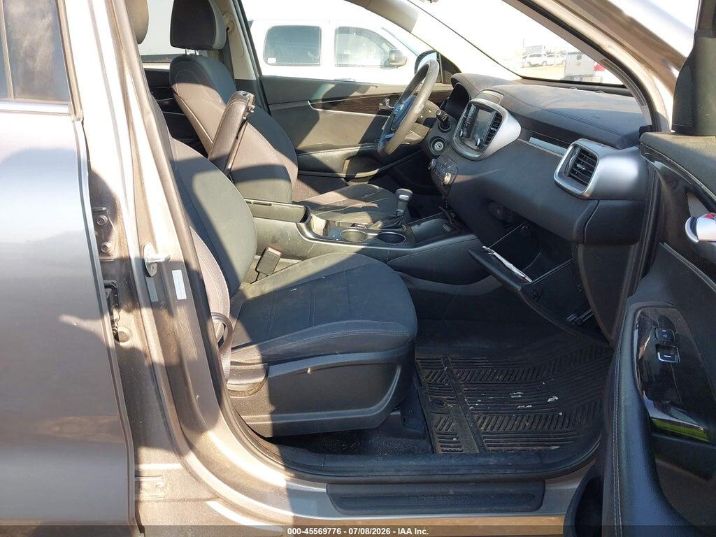 5XYPG4A3XKG476442 2019 KIA SORENTO photo no. 5