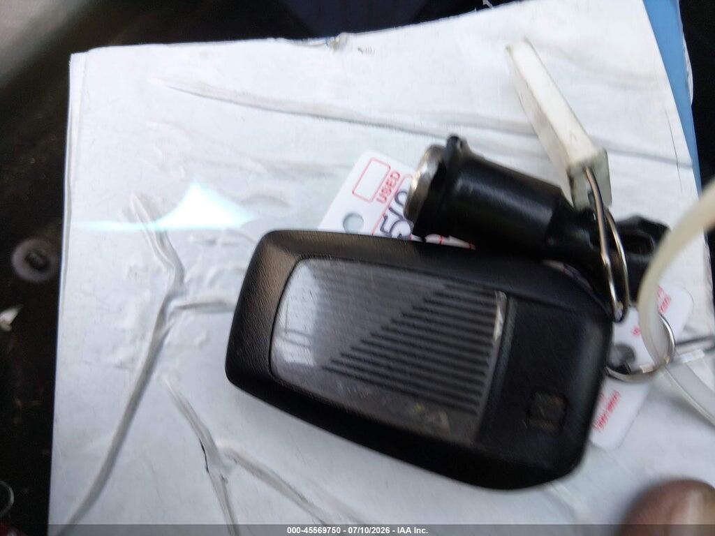 JTEAAAAH9MJ085864 2021 TOYOTA VENZA photo no. 11