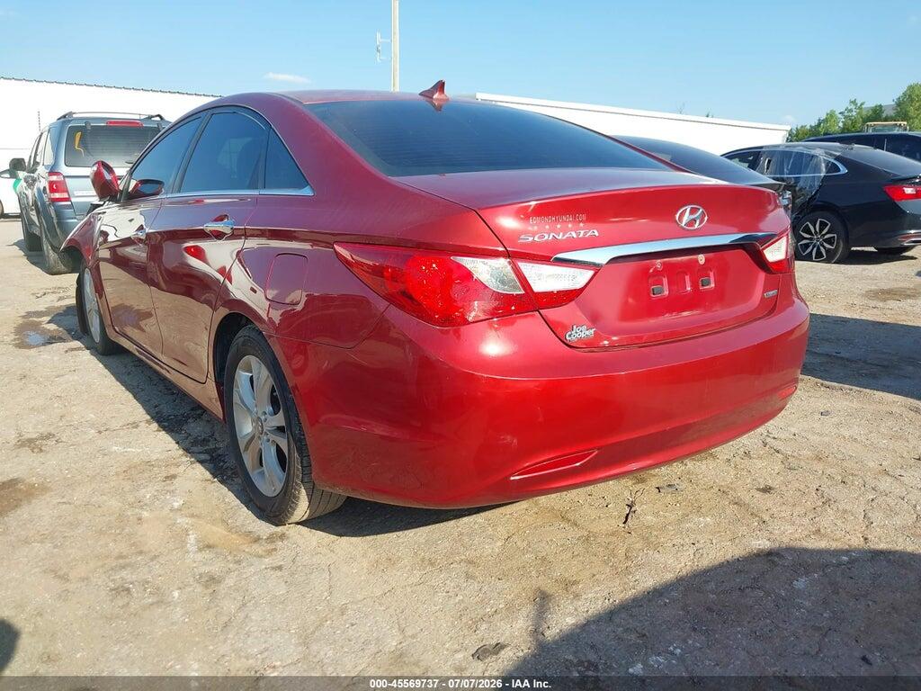 5NPEC4AC5BH083007 2011 HYUNDAI SONATA photo no. 3