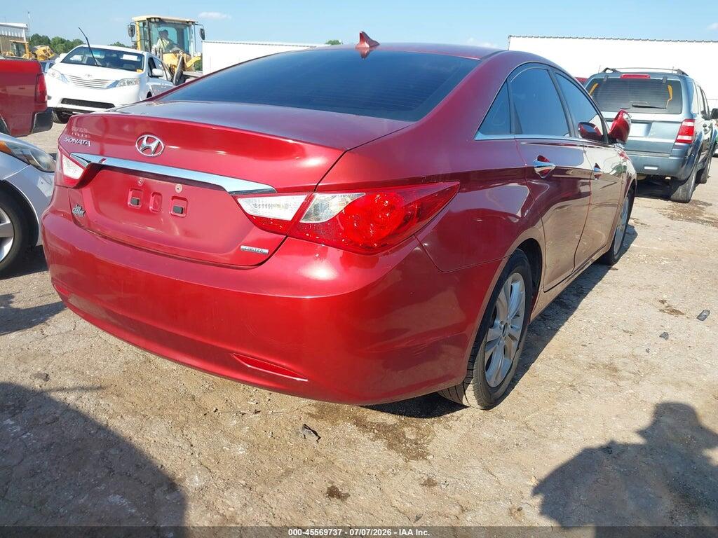 5NPEC4AC5BH083007 2011 HYUNDAI SONATA photo no. 4