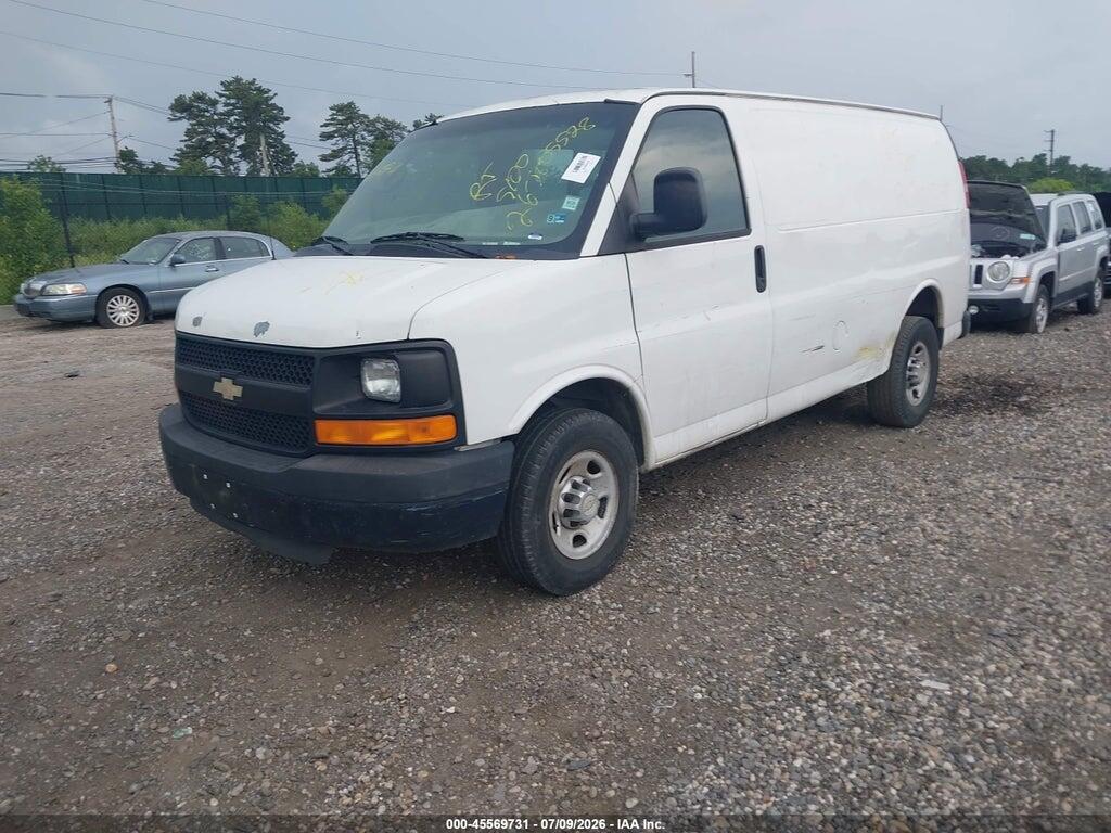 1GCWGFCA0B1127244 2011 CHEVROLET EXPRESS 2500 photo no. 2