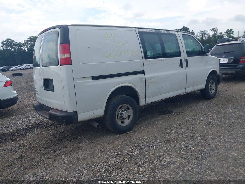 1GCWGFCA0B1127244 2011 CHEVROLET EXPRESS 2500 photo no. 4