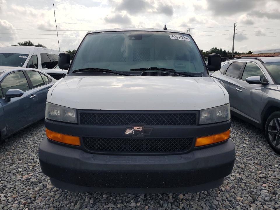 2019 CHEVROLET EXPRESS G2500 — Фото 5 из 13