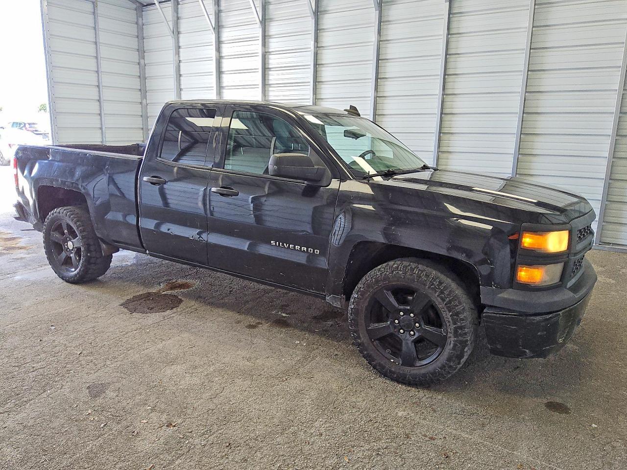 2015 CHEVROLET SILVERADO C1500 — Фото 4 из 12