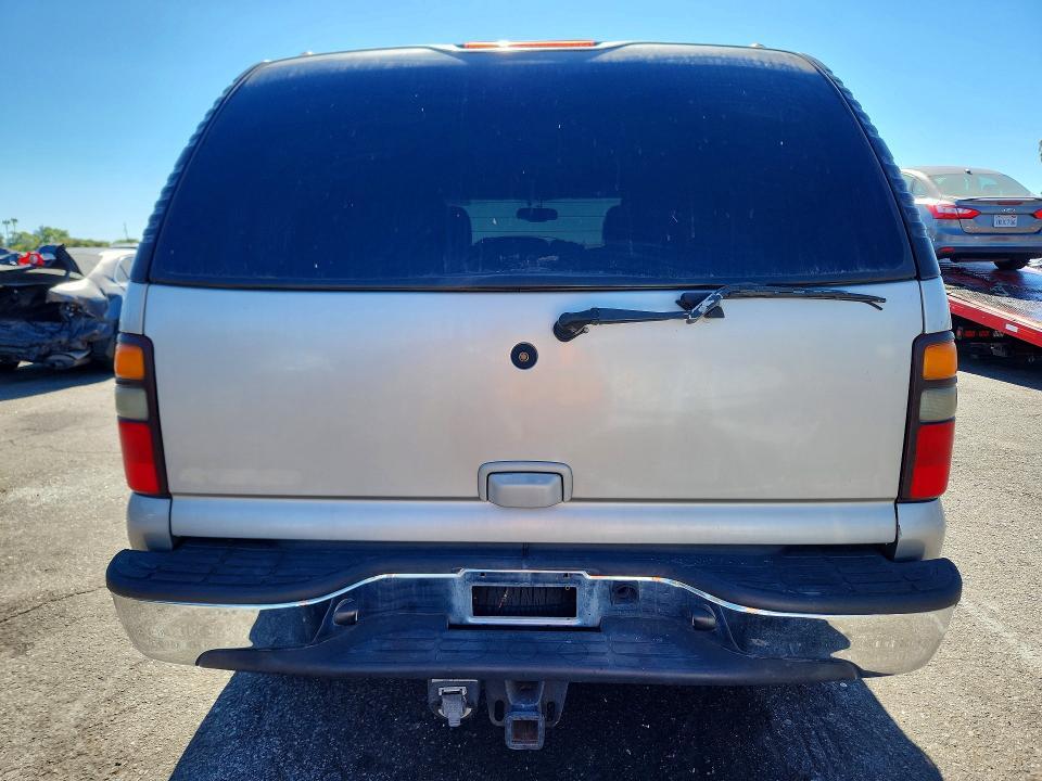 2004 CHEVROLET TAHOE C1500 — Фото 6 из 13