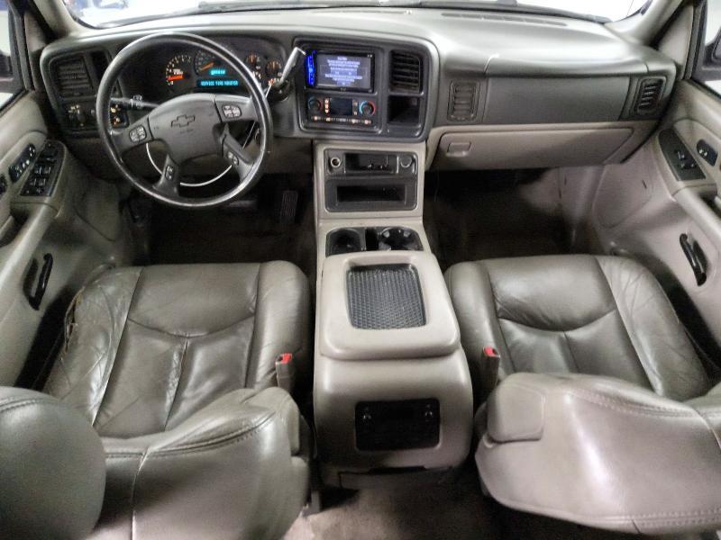 2004 CHEVROLET TAHOE C1500 — Фото 8 из 13