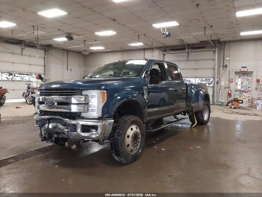 1FT8W4DT4HEE77350 2017 FORD F-450 photo no. 2