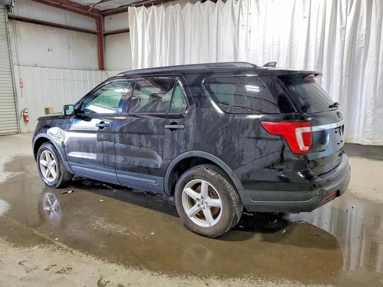 2018 FORD EXPLORER — Фото 2 из 13