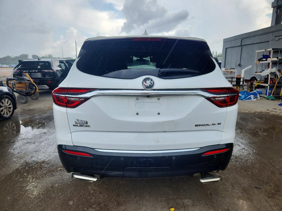 2018 BUICK ENCLAVE ESSENCE — Фото 6 из 13
