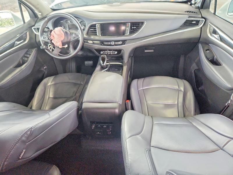 2018 BUICK ENCLAVE ESSENCE — Фото 8 из 13
