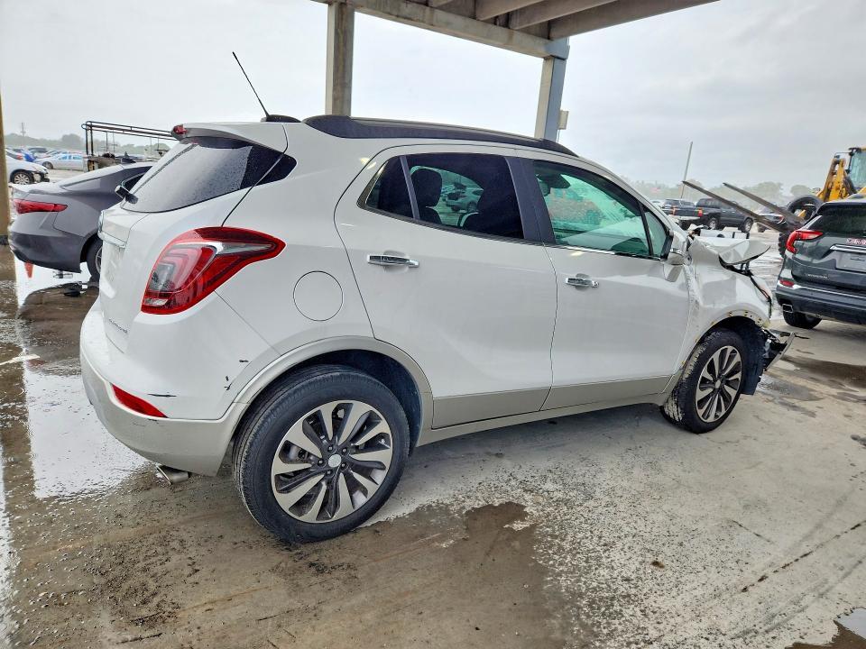 2018 BUICK ENCORE ESSENCE — Фото 3 из 13