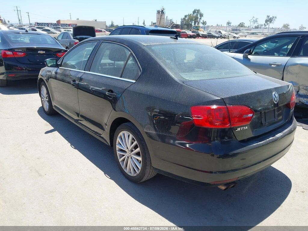 3VWLX7AJ1DM391409 2013 VOLKSWAGEN JETTA photo no. 3