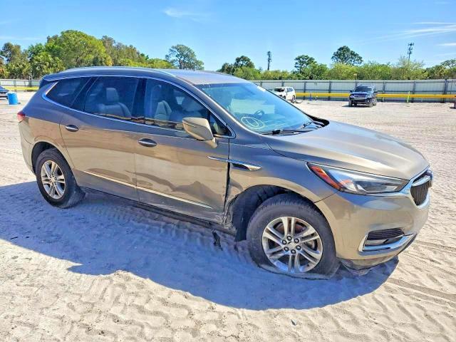 2018 BUICK ENCLAVE ESSENCE — Фото 4 из 13