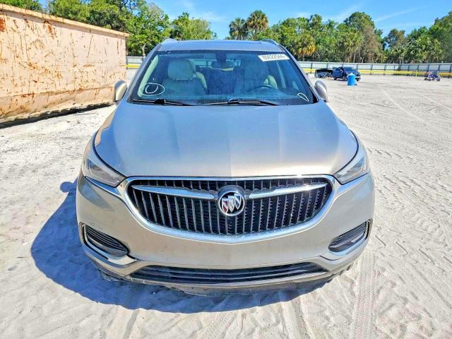 2018 BUICK ENCLAVE ESSENCE — Фото 5 из 13