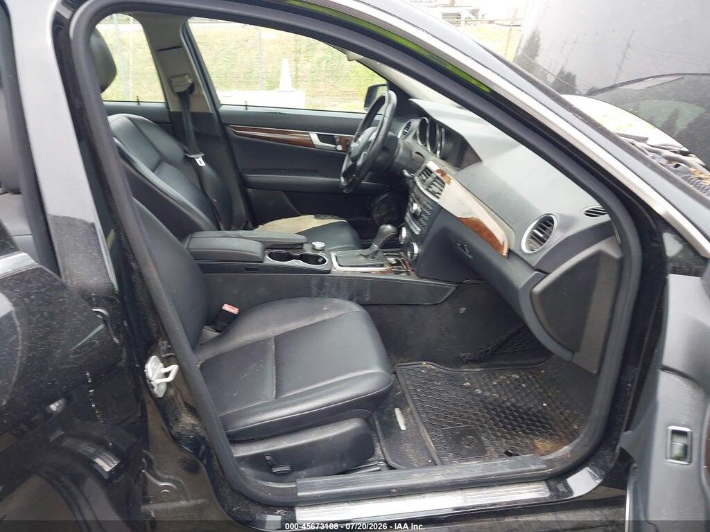 WDDGF8AB7DR256784 2013 MERCEDES-BENZ C 300 photo no. 5
