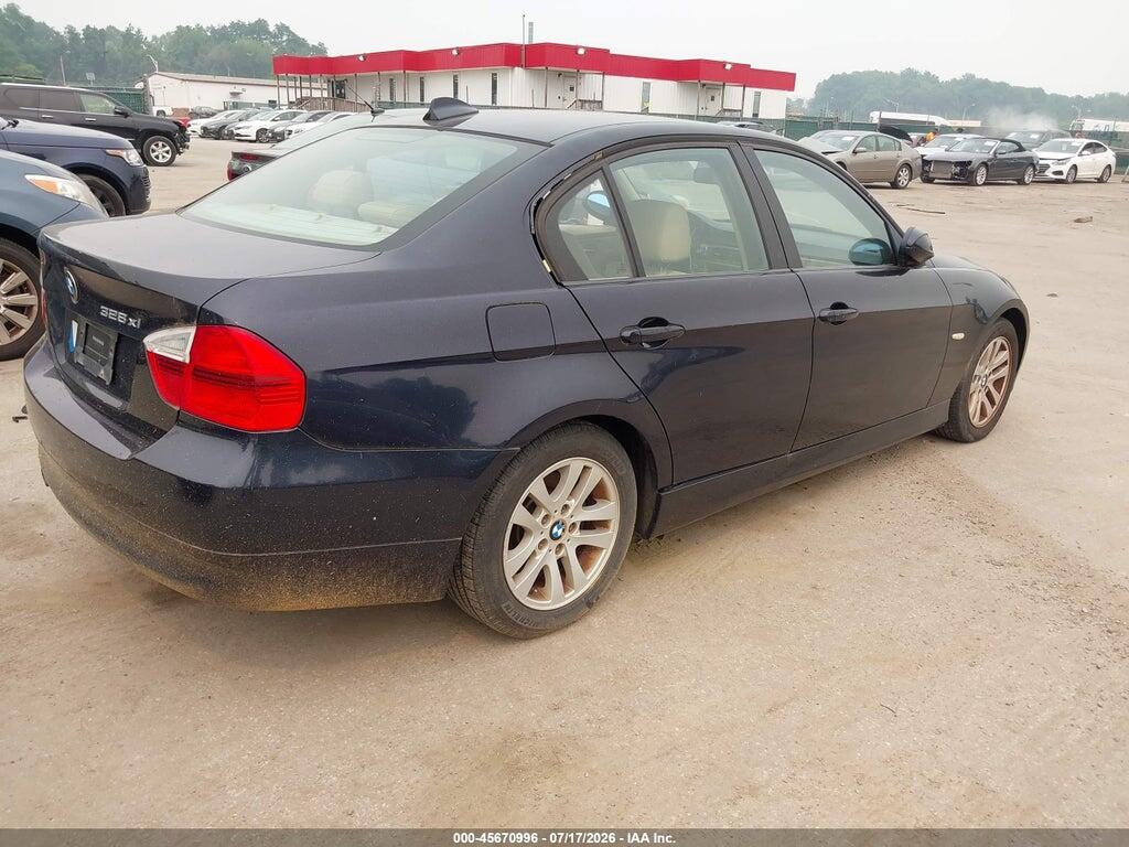 WBAVC93577K032142 2007 BMW 328XI photo no. 4