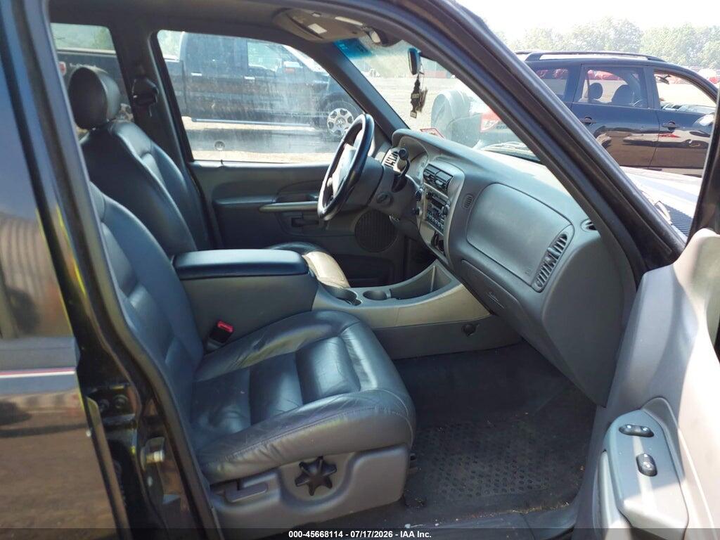 1FMZU77E01UB37032 2001 FORD EXPLORER SPORT TRAC photo no. 5