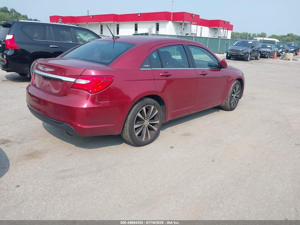 1C3CCBBGXEN118632 2014 CHRYSLER 200 photo no. 4