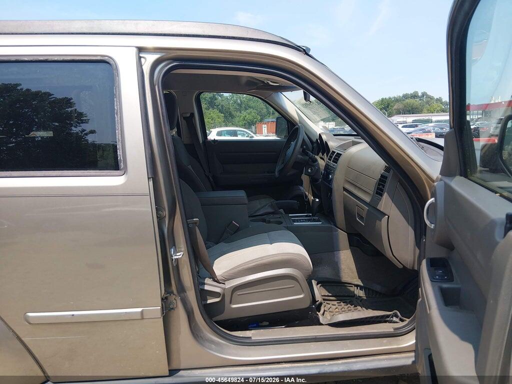 1D8GU28K37W727548 2007 DODGE NITRO photo no. 5
