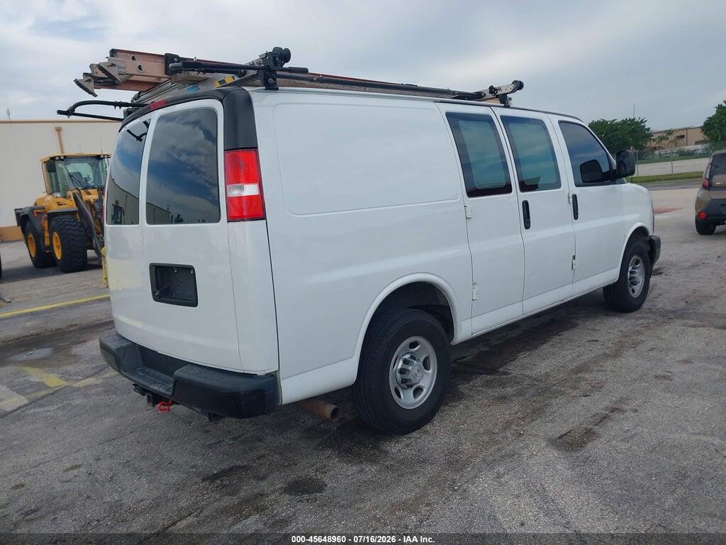 1GCWGAFG3K1372834 2019 CHEVROLET EXPRESS 2500 photo no. 4