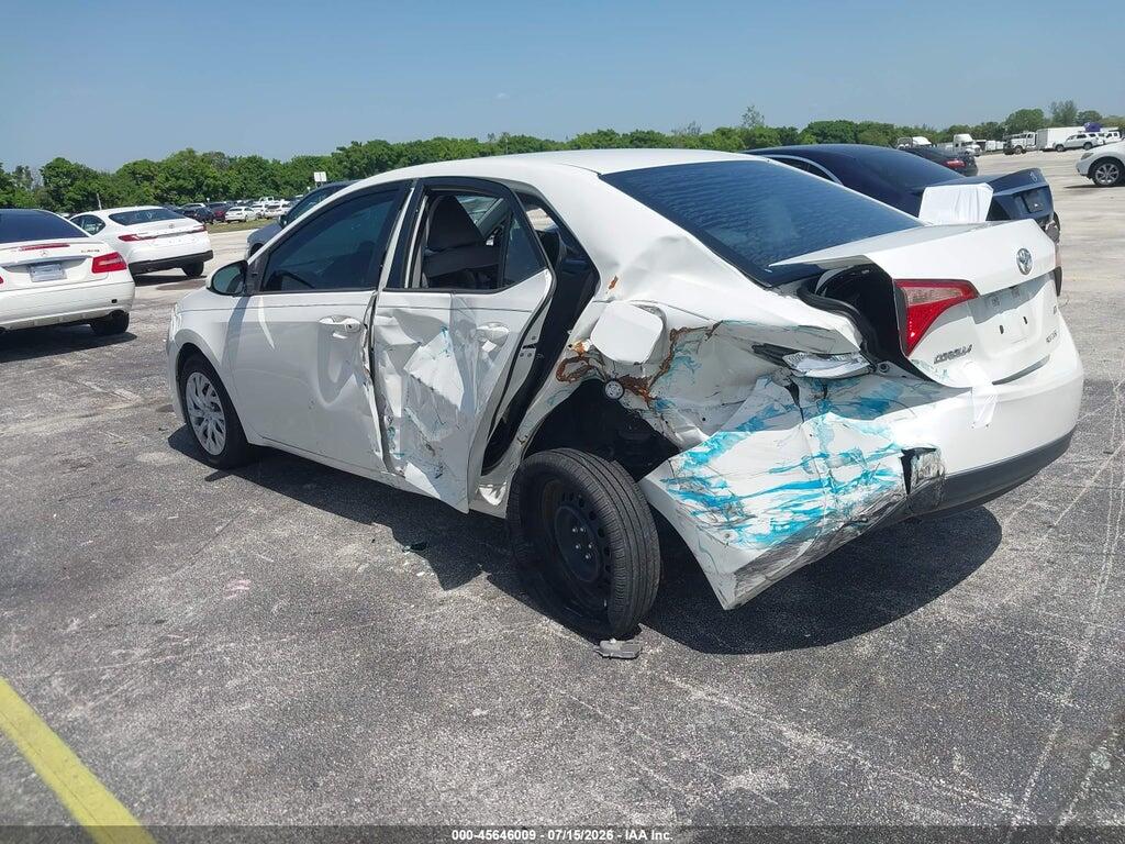 5YFBURHE6JP853124 2018 TOYOTA COROLLA photo no. 3