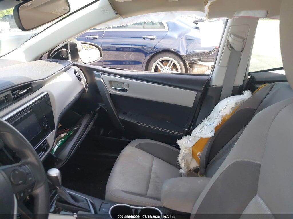 5YFBURHE6JP853124 2018 TOYOTA COROLLA photo no. 5