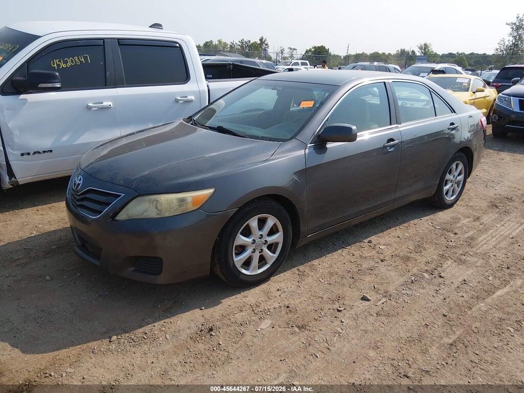 4T4BF3EKXBR113860 2011 TOYOTA CAMRY photo no. 2