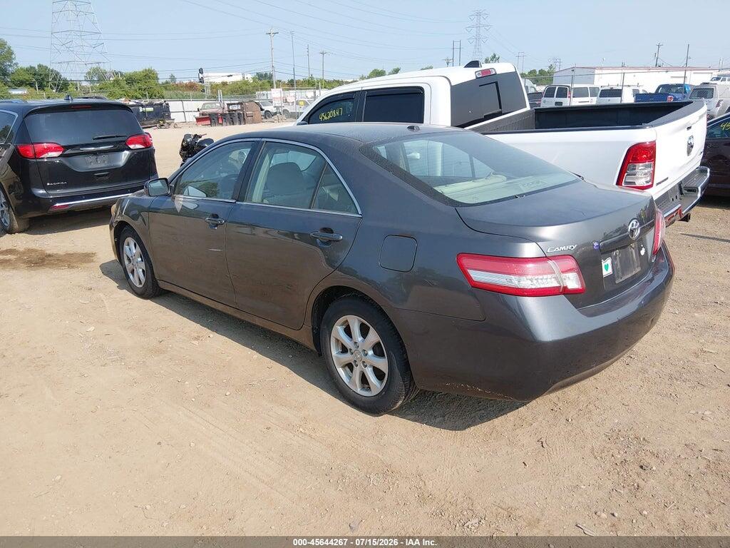 4T4BF3EKXBR113860 2011 TOYOTA CAMRY photo no. 3