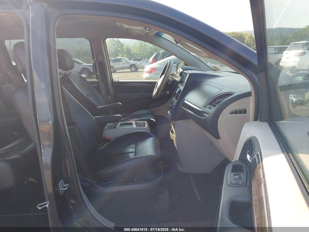 2C4RC1BG2CR375039 2012 CHRYSLER TOWN & COUNTRY photo no. 5