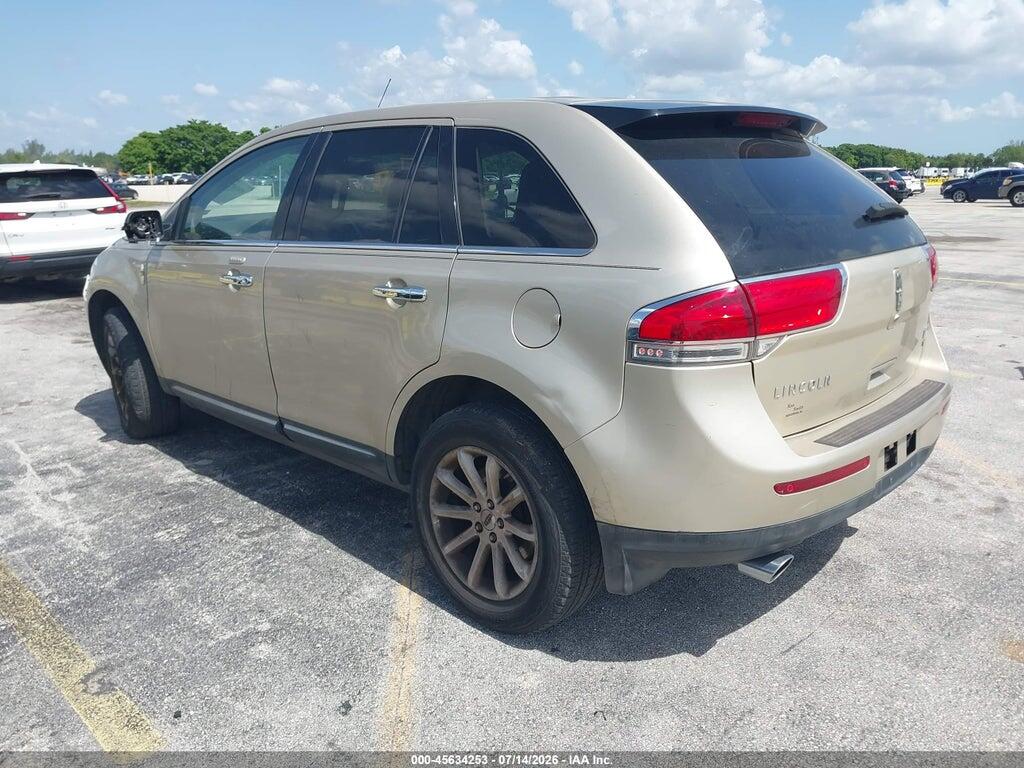 2LMDJ8JK9BBJ32379 2011 LINCOLN MKX photo no. 3