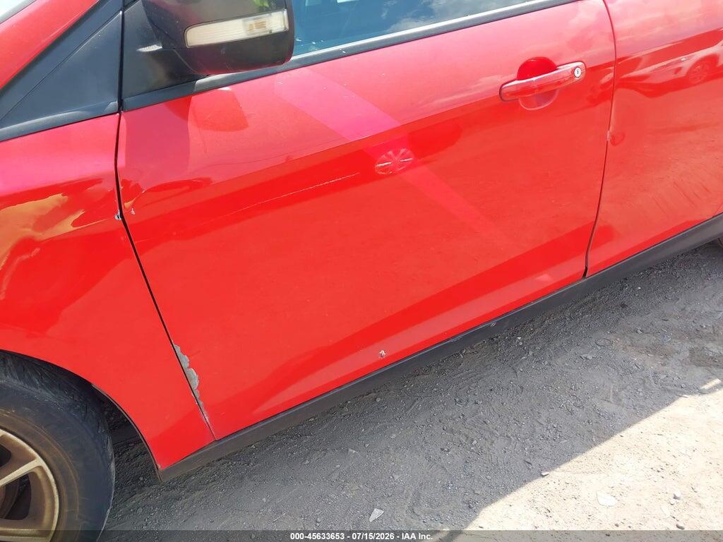 1FADP3K27GL216570 2016 FORD FOCUS photo no. 12