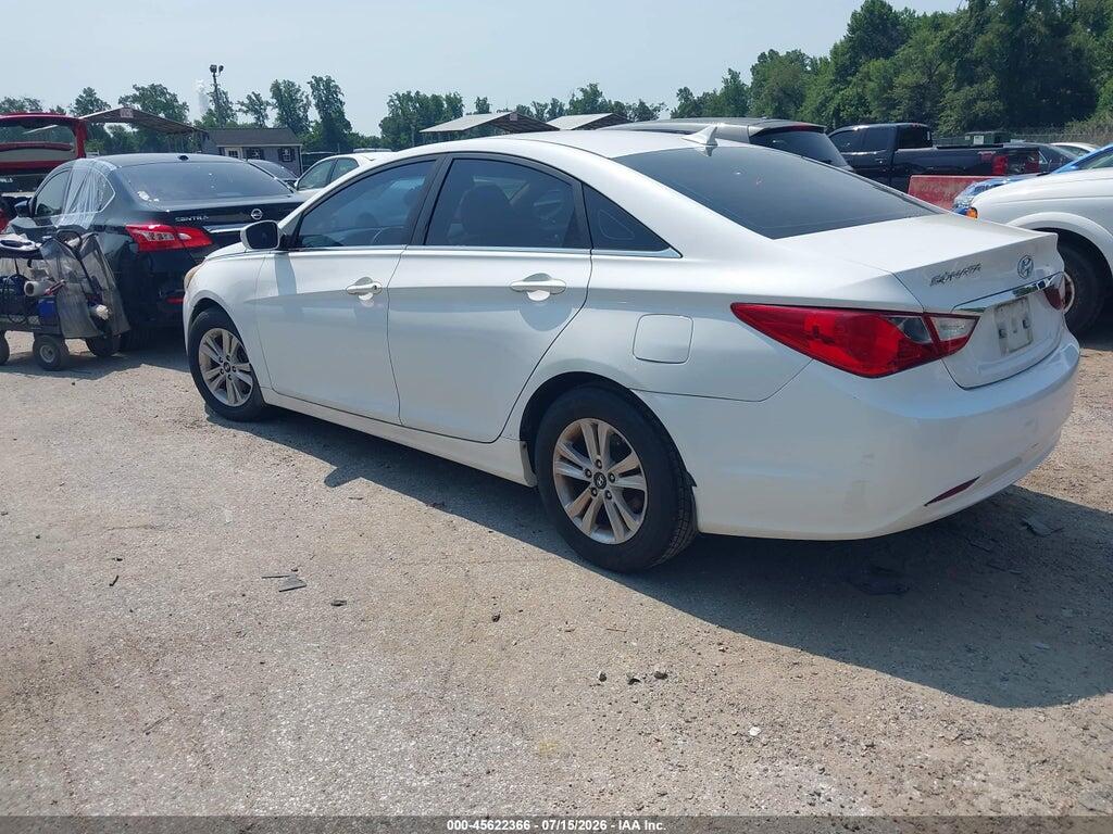 5NPEB4AC4BH169444 2011 HYUNDAI SONATA photo no. 3