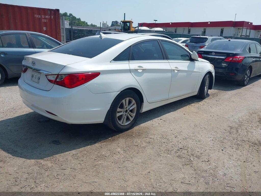 5NPEB4AC4BH169444 2011 HYUNDAI SONATA photo no. 4