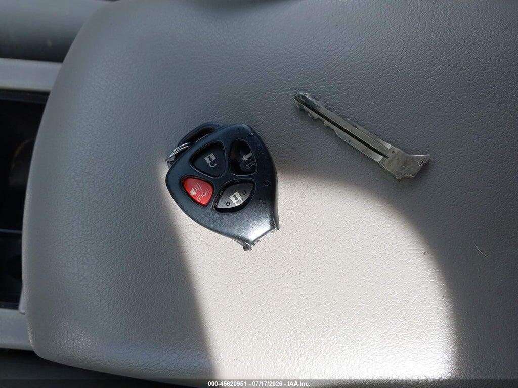 4T1BF3EK3AU524140 2010 TOYOTA CAMRY photo no. 11