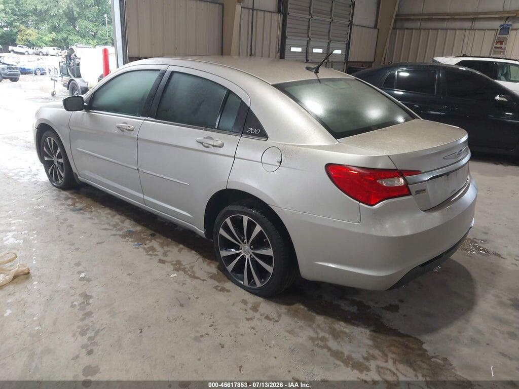 1C3CCBHG0CN170629 2012 CHRYSLER 200 photo no. 3