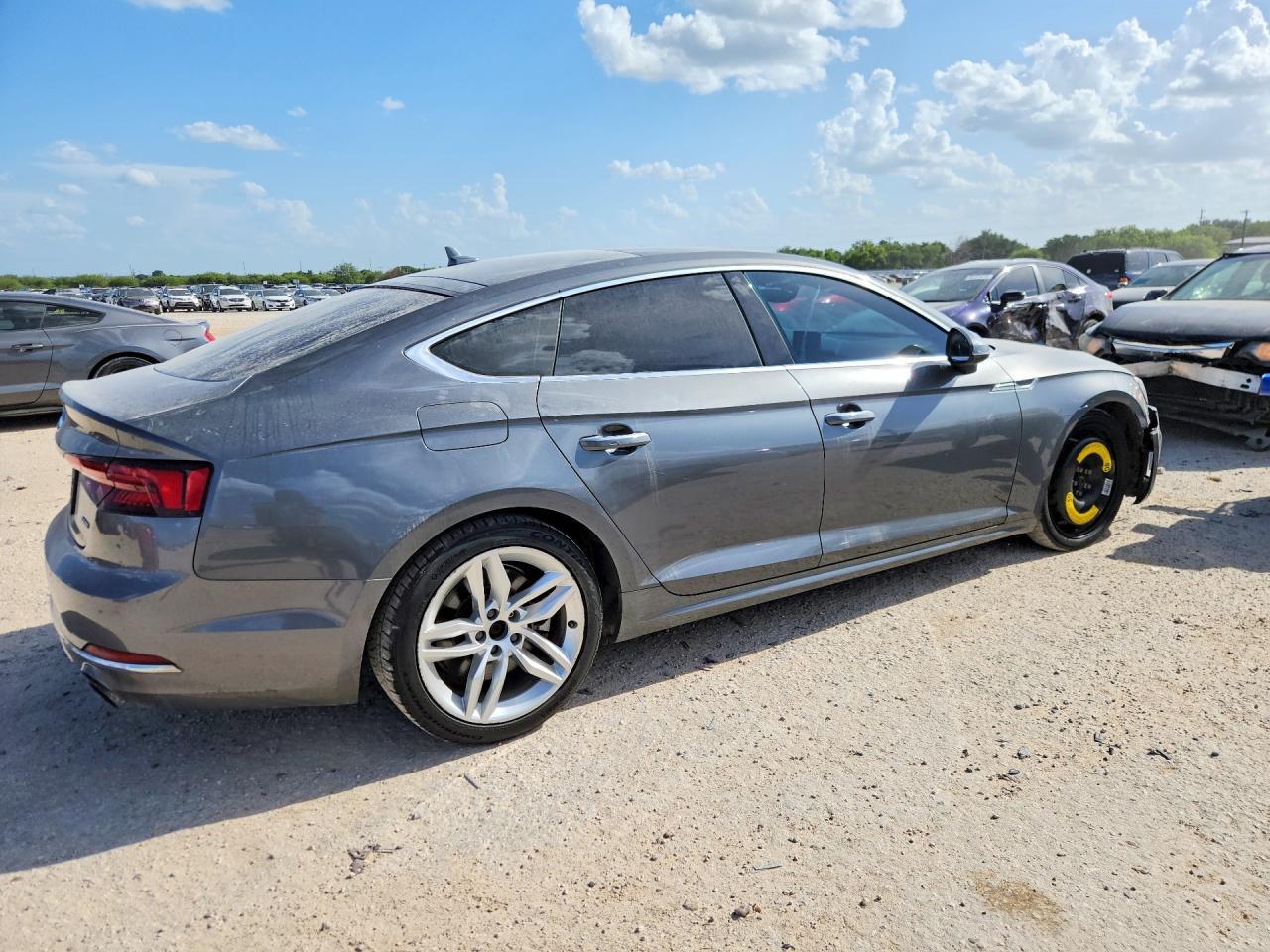 WAUANCF53KA062741 2019 AUDI A5 photo no. 3