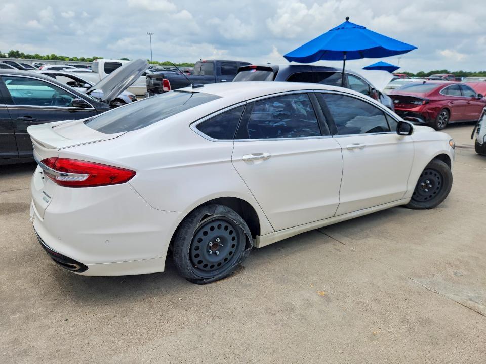 2017 FORD FUSION TITANIUM — Фото 3 из 12