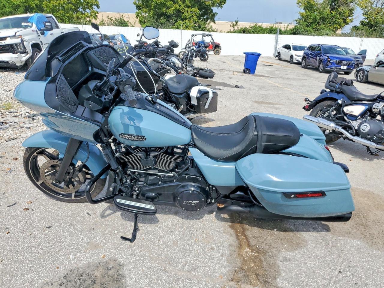 2024 HARLEY-DAVIDSON FLTRX — Фото 3 из 9