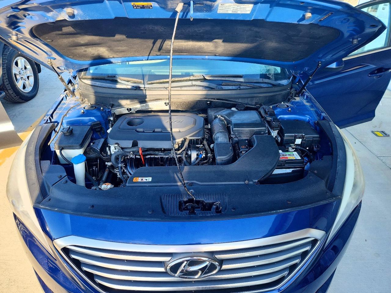 5NPE24AF6HH570805 2017 HYUNDAI SONATA photo no. 11
