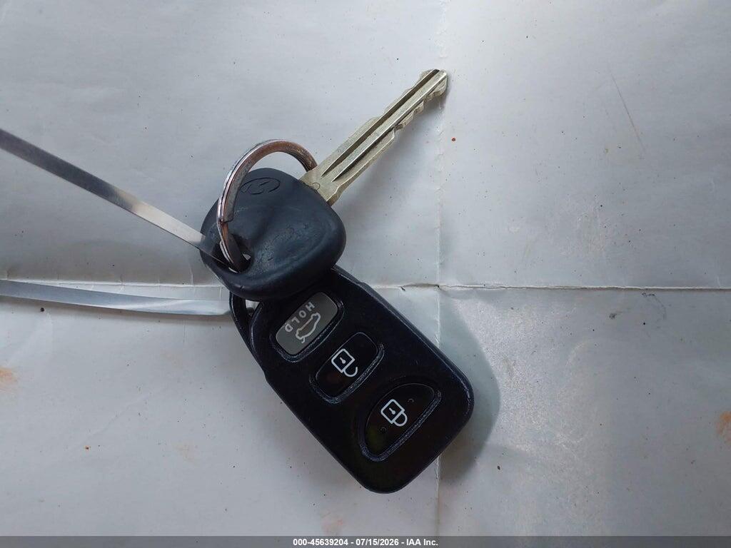 5NPDH4AE5GH715056 2016 HYUNDAI ELANTRA photo no. 11