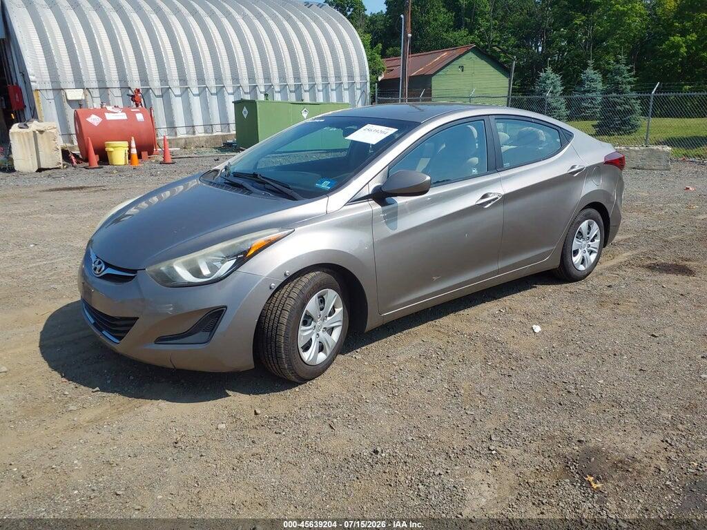 5NPDH4AE5GH715056 2016 HYUNDAI ELANTRA photo no. 2