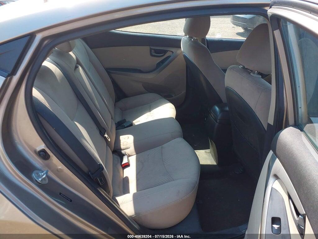 5NPDH4AE5GH715056 2016 HYUNDAI ELANTRA photo no. 8