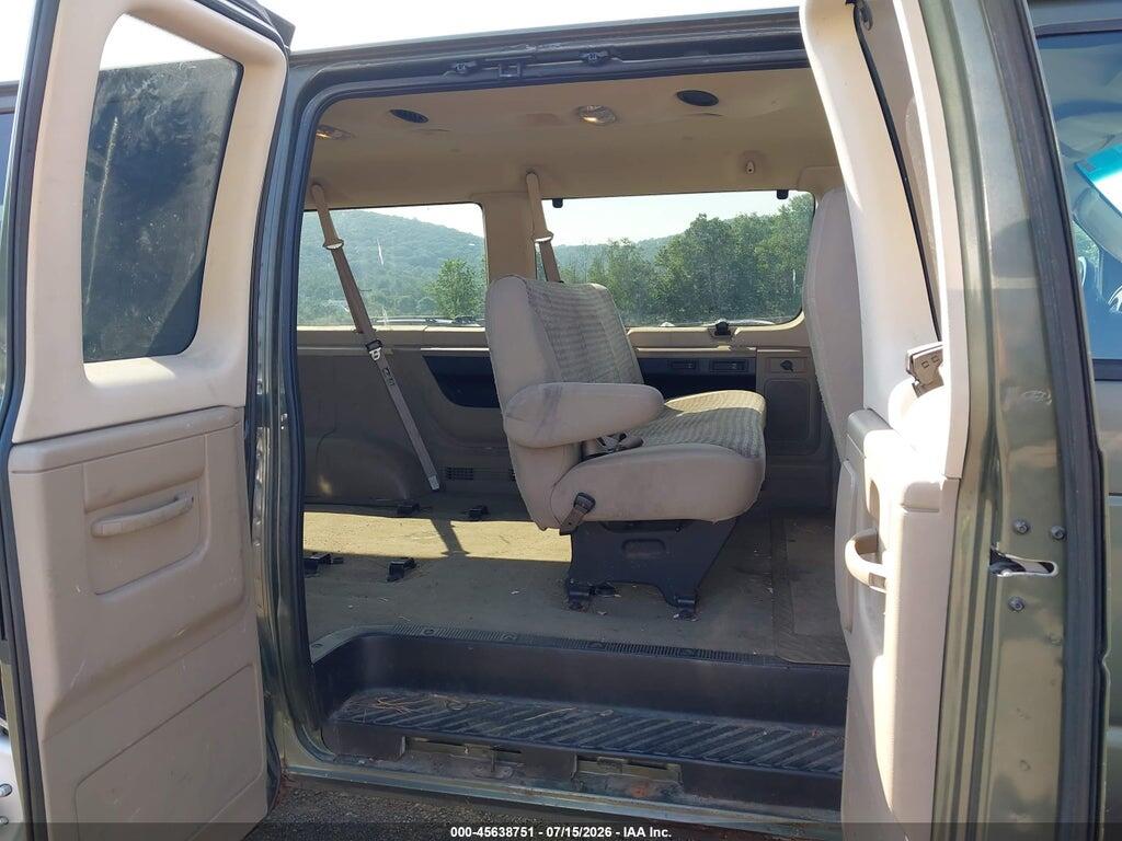 1FBNE31LX4HA23735 2004 FORD E-350 SUPER DUTY photo no. 8