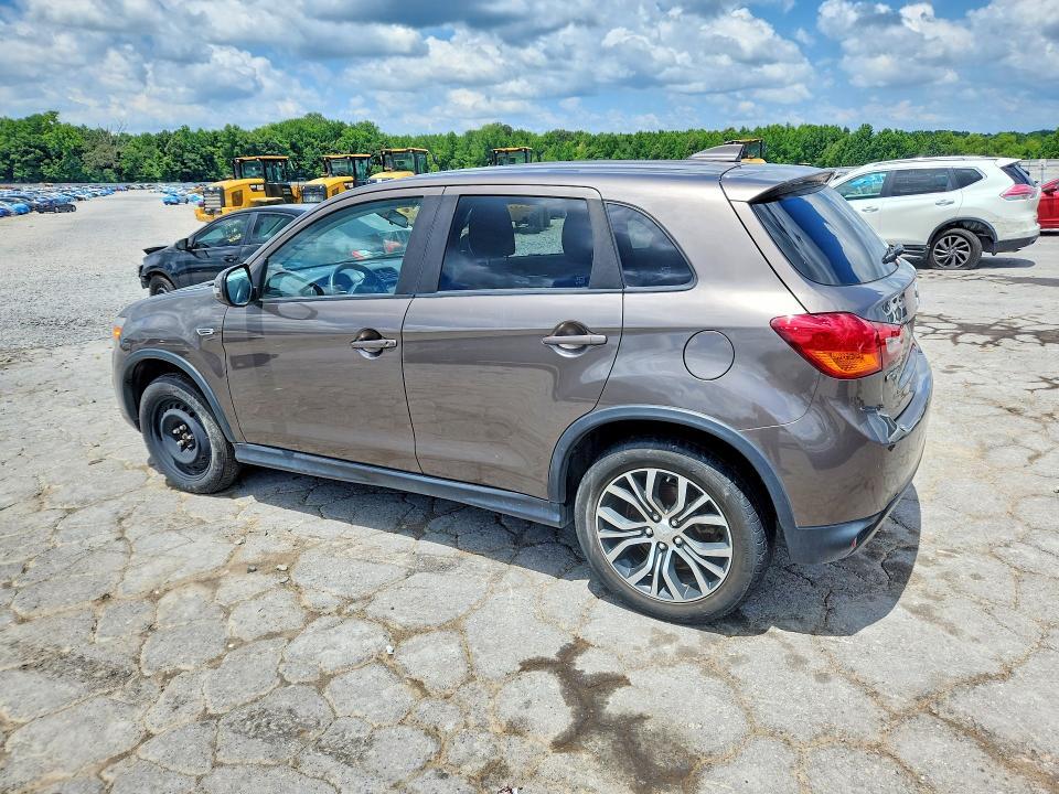 2017 MITSUBISHI OUTLANDER SPORT ES — Фото 2 из 13