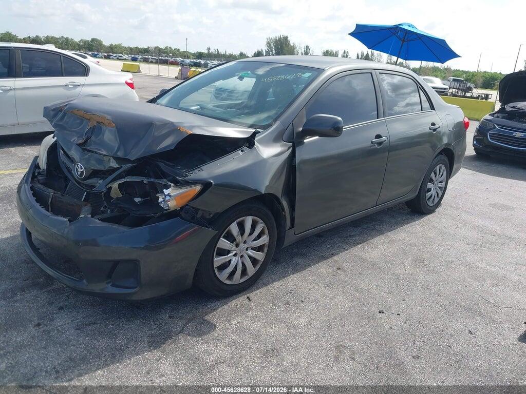 2T1BU4EE4CC844545 2012 TOYOTA COROLLA photo no. 2