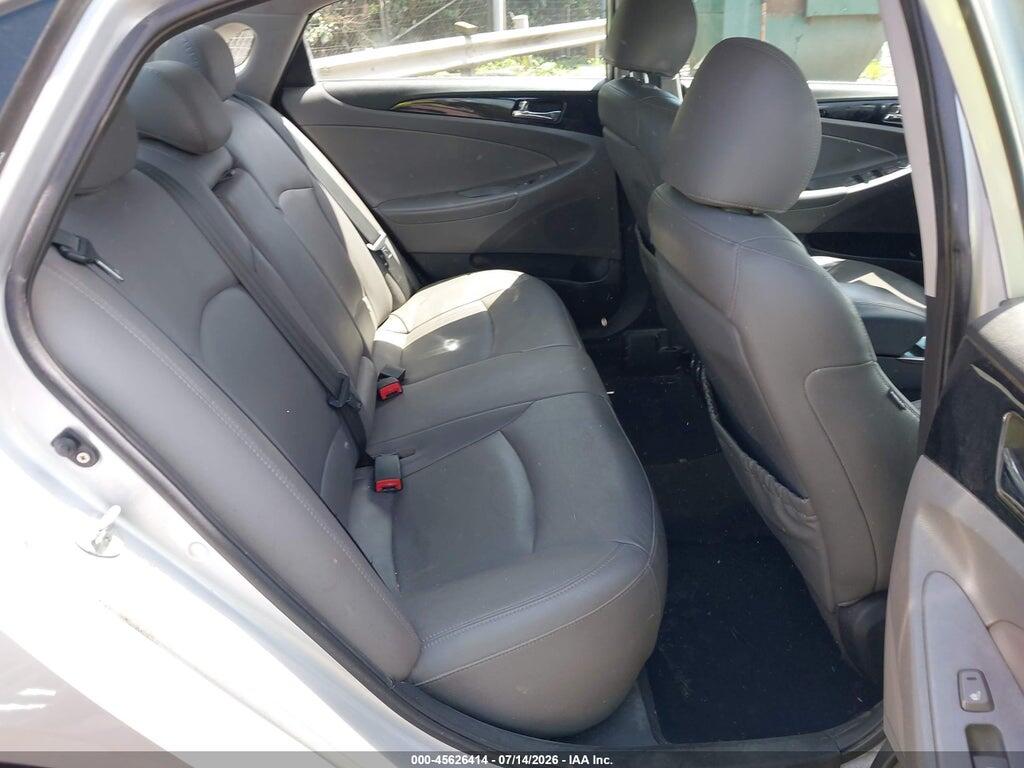 5NPEC4AC6BH032504 2011 HYUNDAI SONATA photo no. 8