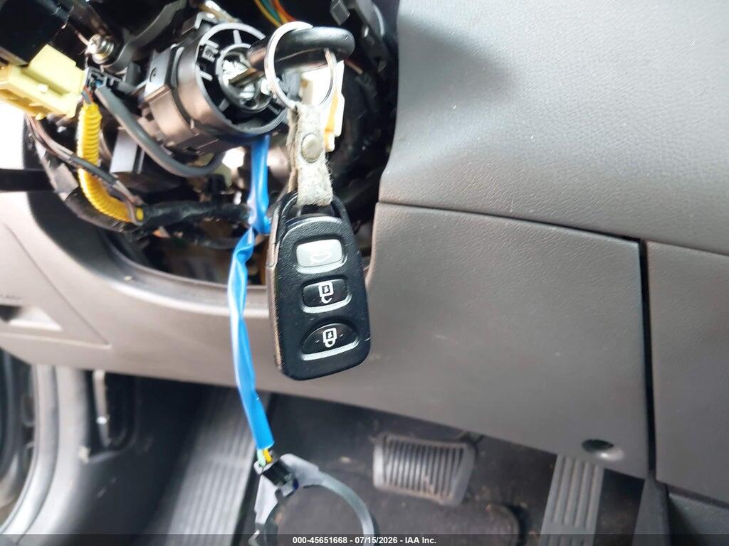 5NPDH4AE8GH681436 2016 HYUNDAI ELANTRA photo no. 11