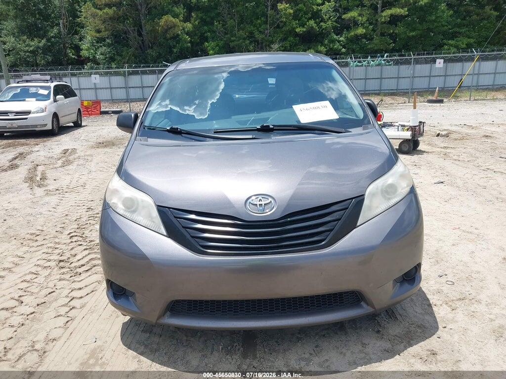 5TDZZ3DC9HS879042 2017 TOYOTA SIENNA photo no. 12