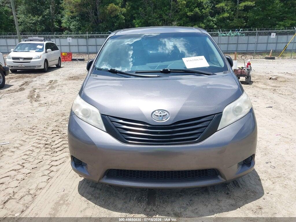 5TDZZ3DC9HS879042 2017 TOYOTA SIENNA photo no. 6